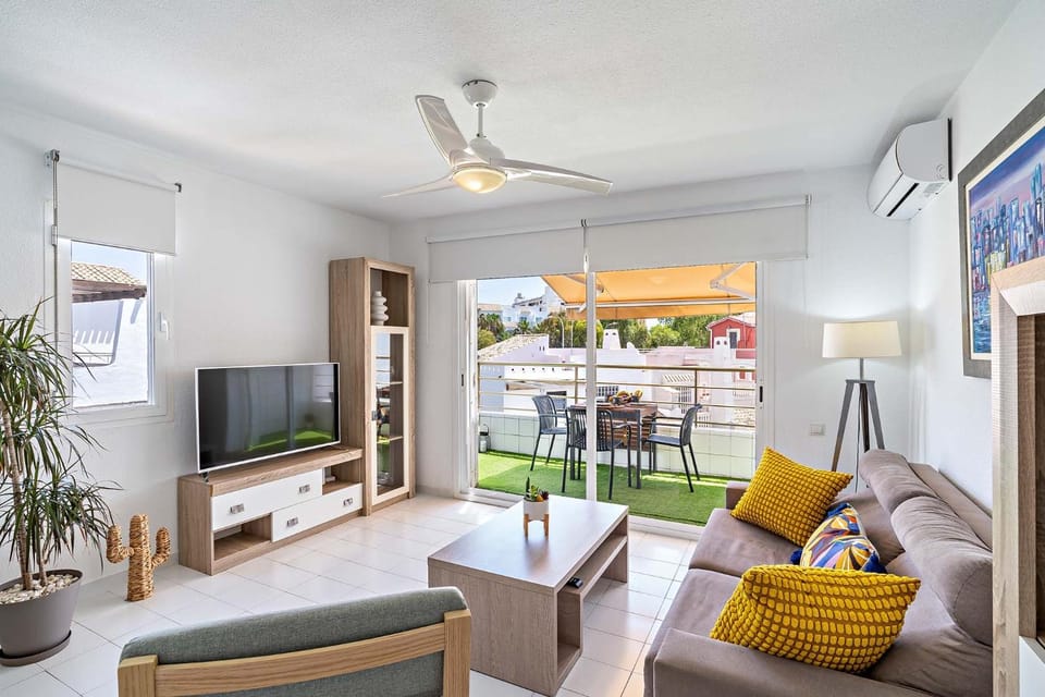 Capri - Pueblo Italia Apartment in Roquetas de Mar