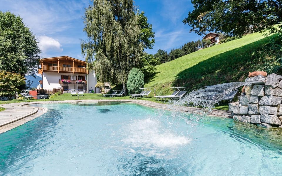 Garden, Swimming pool