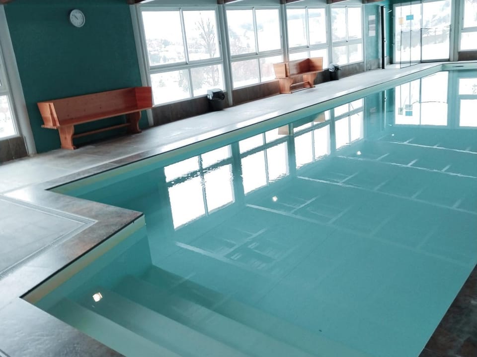 Appartement spacieux pour 10 pers. avec piscine intérieure, sauna et WiFi - FR-1-165B-2 Apartment in Provence-Alpes-Côte d'Azur
