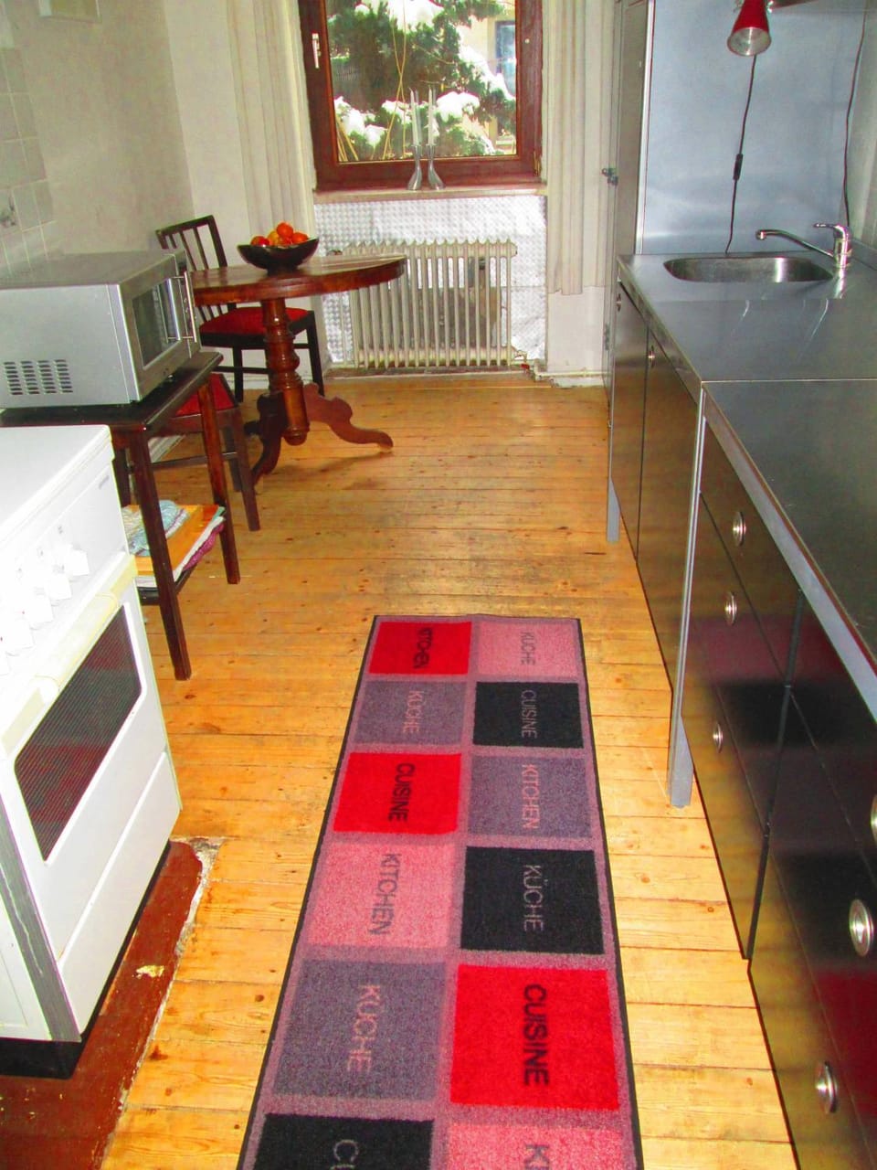 Kitchen or kitchenette