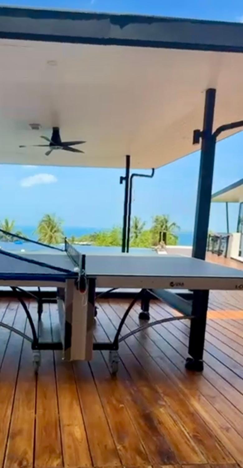Luxury 5 bedroom villa Infinity pool Sea view Villa in Ko Pha-ngan Sub-district