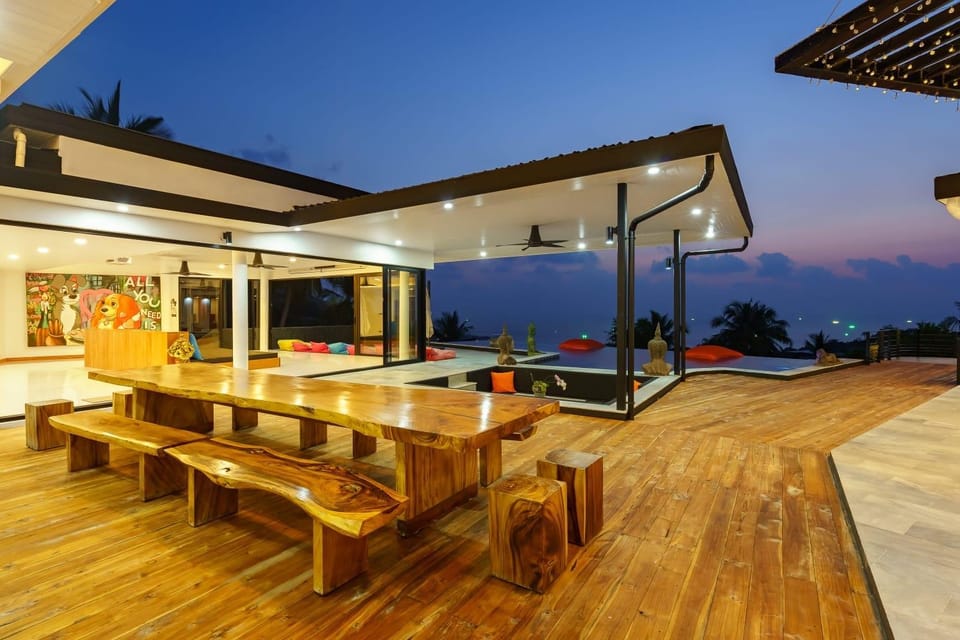 Luxury 5 bedroom villa Infinity pool Sea view Villa in Ko Pha-ngan Sub-district