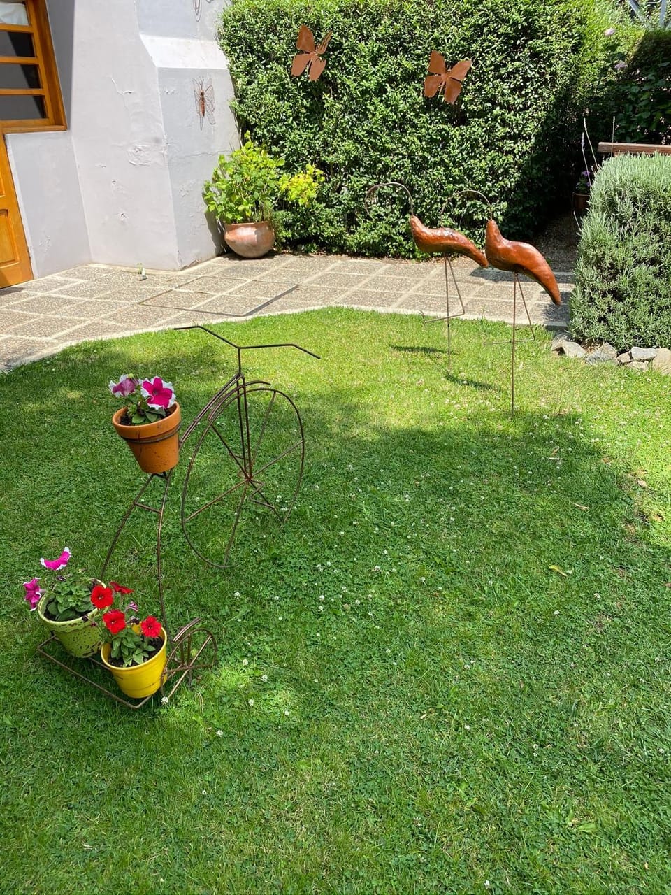 Inner courtyard view