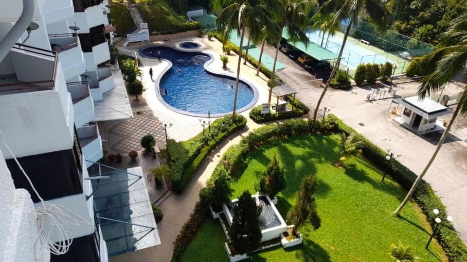 Susies Deluxe Seaview Suite Sri Sayang Apartment in Batu Ferringhi, Penang, Malaysia