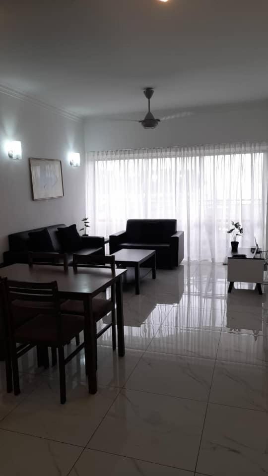 Susies Deluxe Seaview Suite Sri Sayang Apartment in Batu Ferringhi, Penang, Malaysia