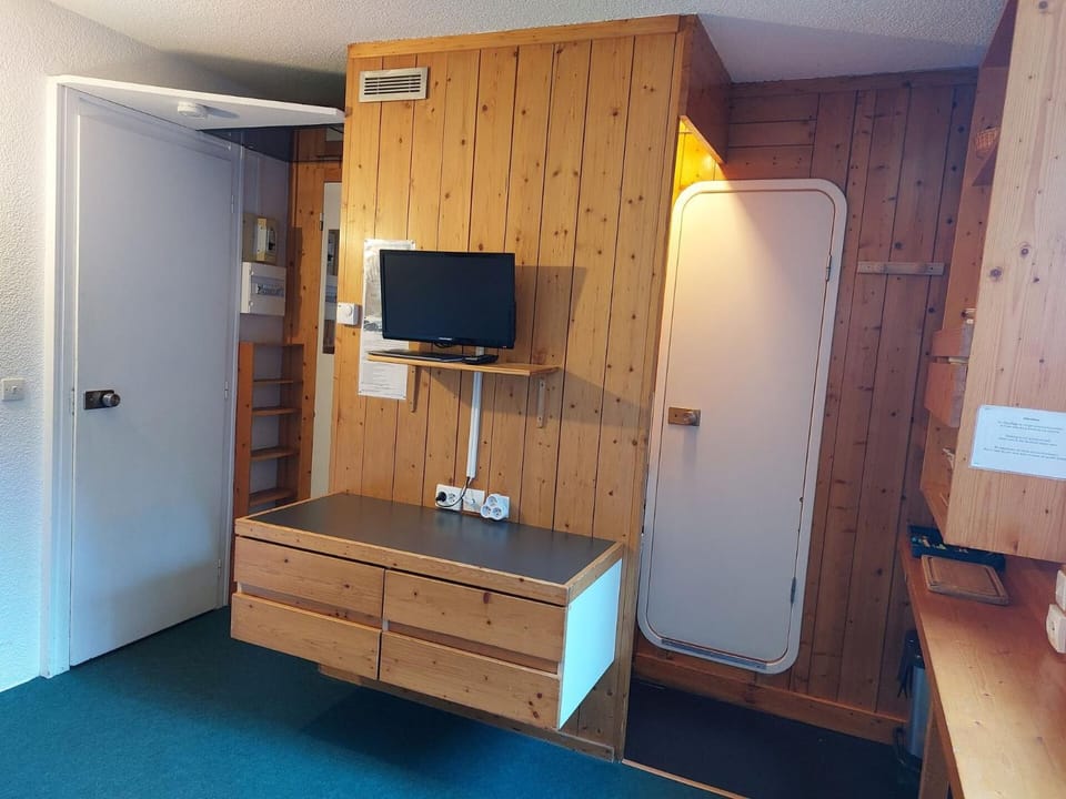 Résidence Nova - Studio 2 personnes, proche des pistes et des commerces, au cœur de la station d’Arc 1800 dans le village des Villards MAE-1858 Apartment in Landry