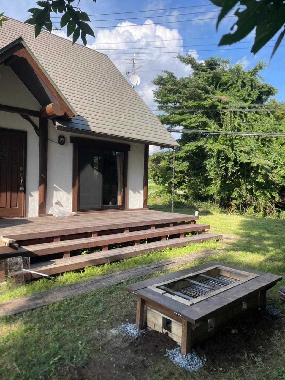 Property building, Day, Natural landscape, BBQ facilities, Garden, Evening entertainment, Garden view