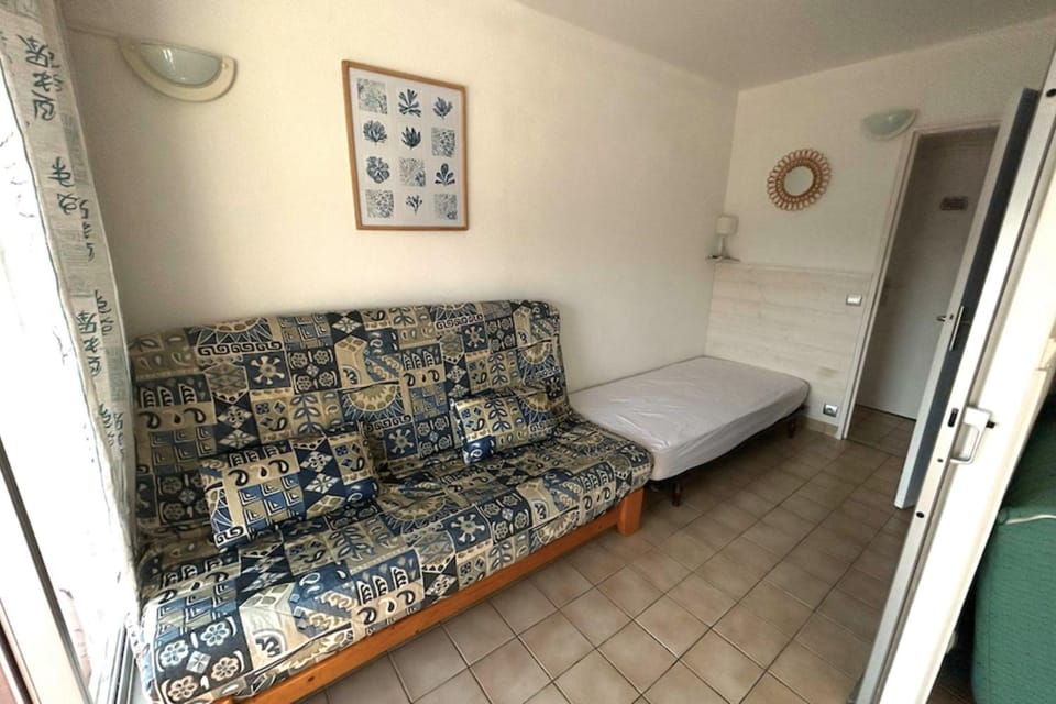40m With Terrace In A Residence With Pool Apartment in Le Grau-du-Roi