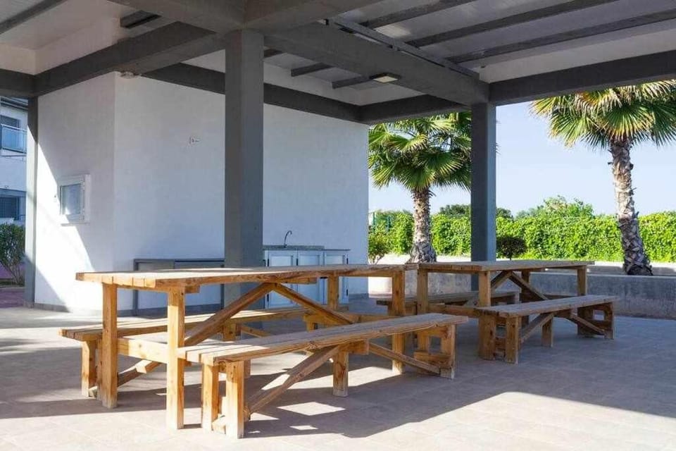 Bungalow Pink garden Apartment in Vega Baja del Segura