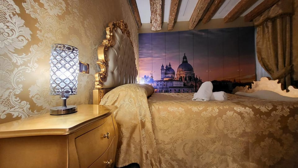 Ca' Fabrizio close to San Marco Apartment in Venice