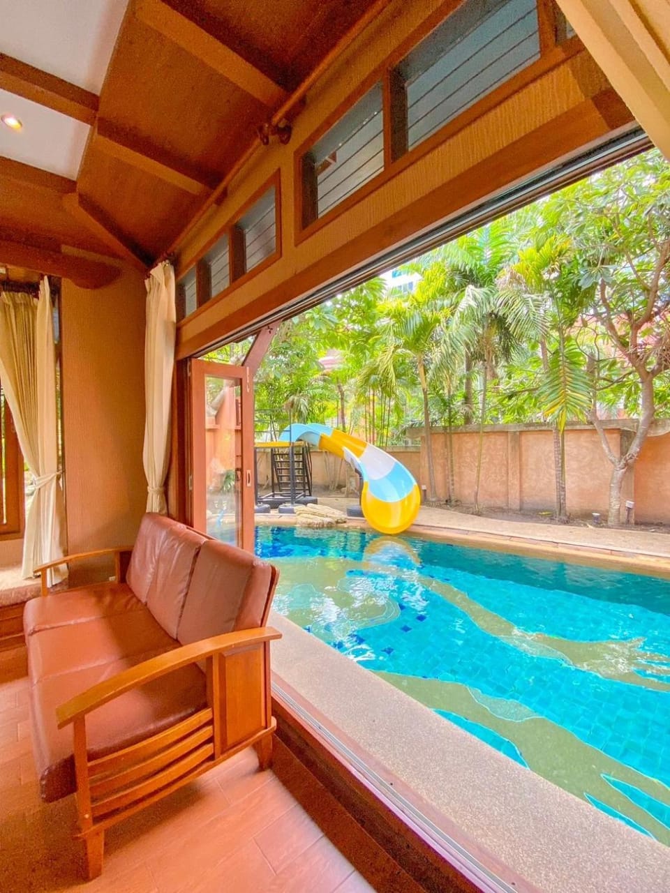 Pool view, Swimming pool, Swimming pool
