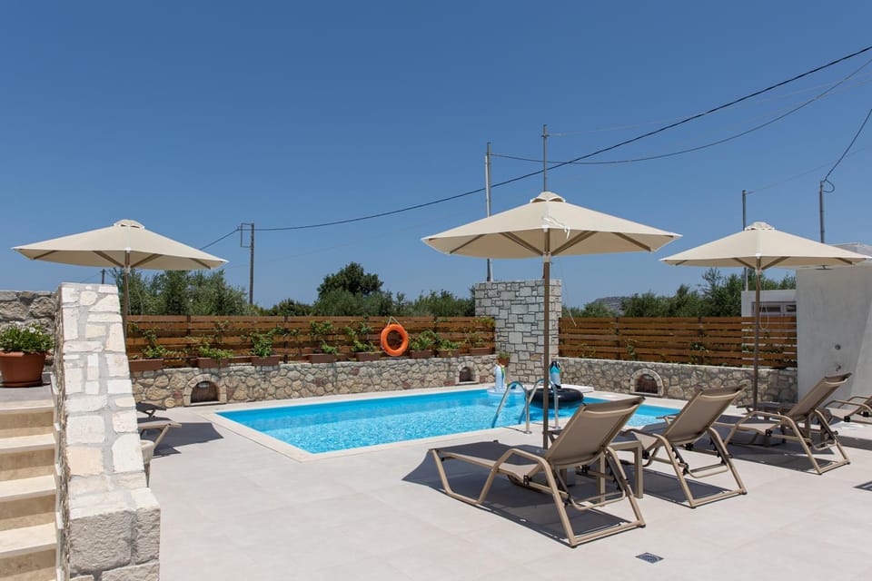 Patio, Swimming pool