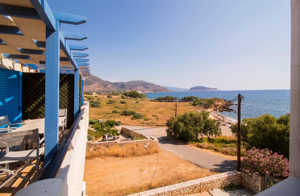 Balcony/Terrace, Beach, Sea view