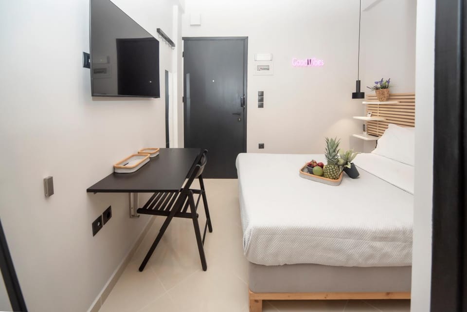 Urban Cosy Minimal Nest Apartment in Euboea