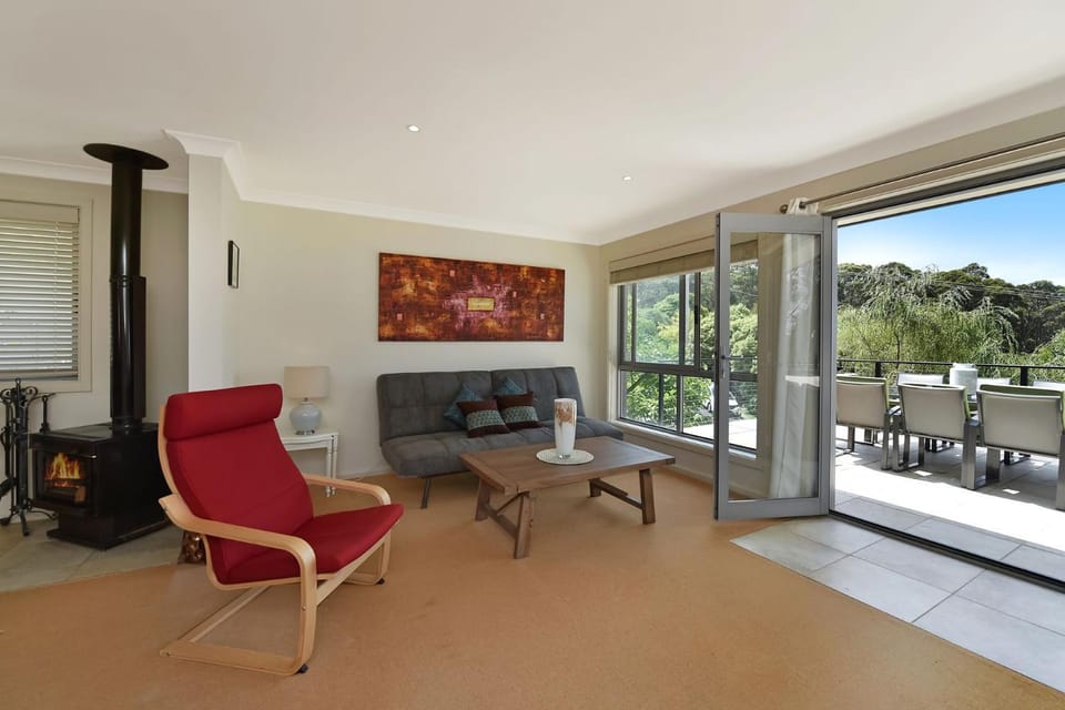 Patio, View (from property/room), Balcony/Terrace, Living room, Seating area