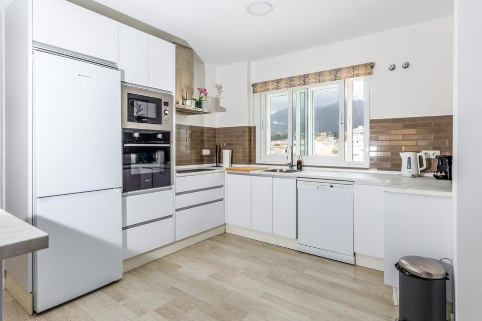 Modern 2BR Apartement with sea views in very center of Marbella Apartment in Marbella