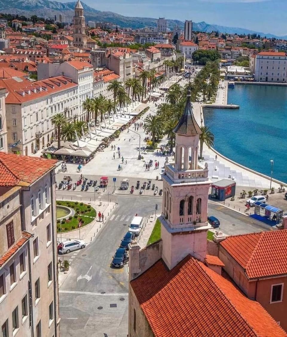 Cherry Apartment in Split