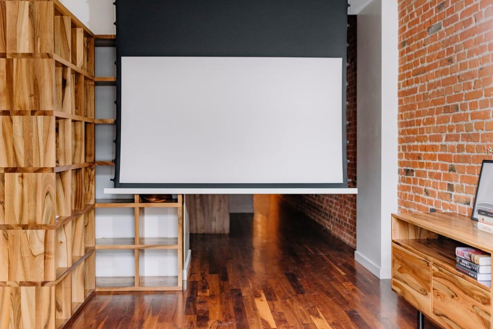 TV and multimedia, Living room, Business facilities, Meeting/conference room