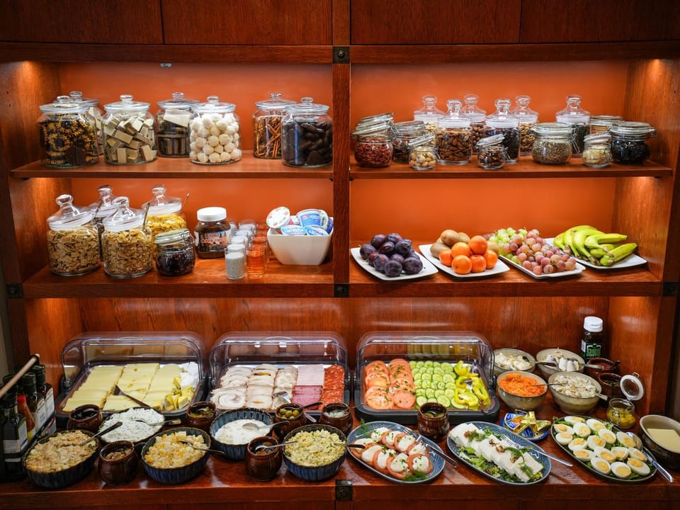 Food and drinks, Food, Buffet breakfast