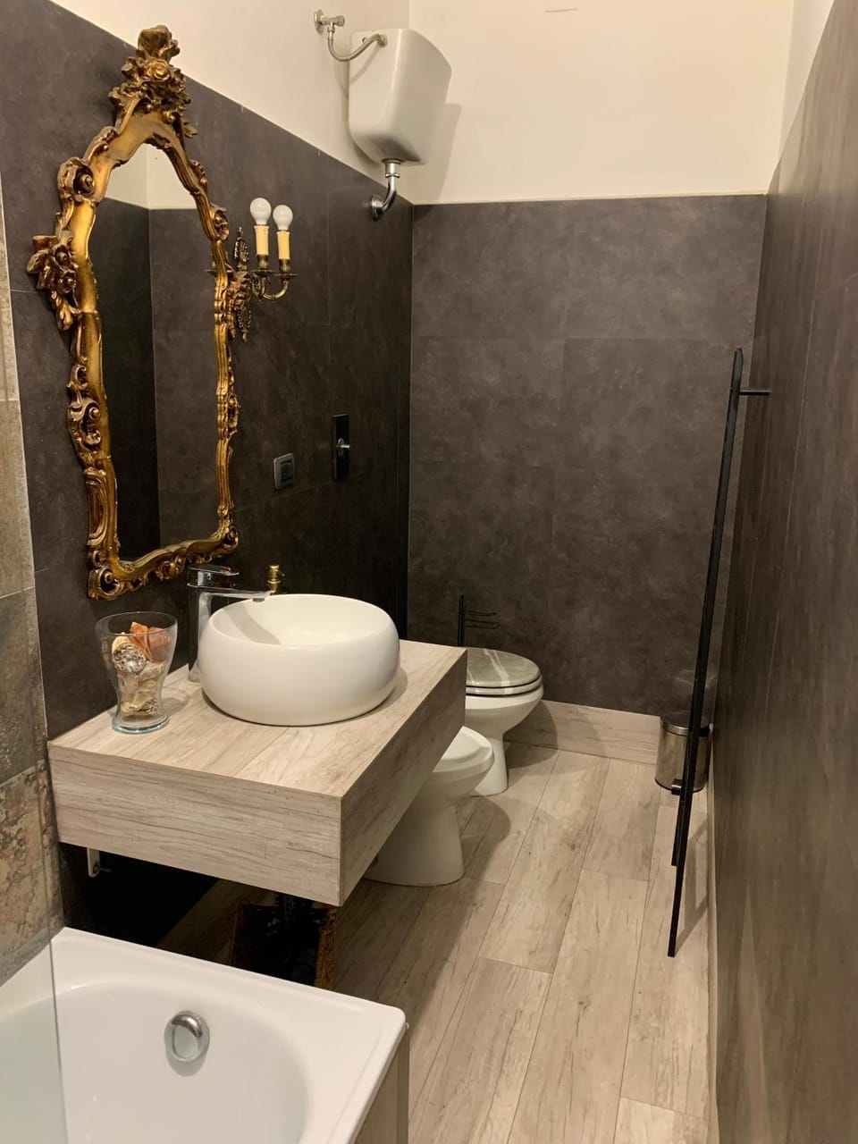 Camera privata con Bagno privato ARX AUREA Vacation rental in Piombino