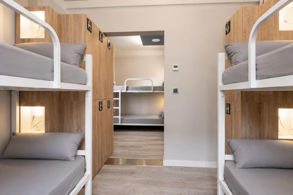 bunk bed