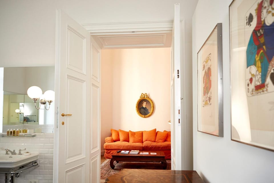 Seating area