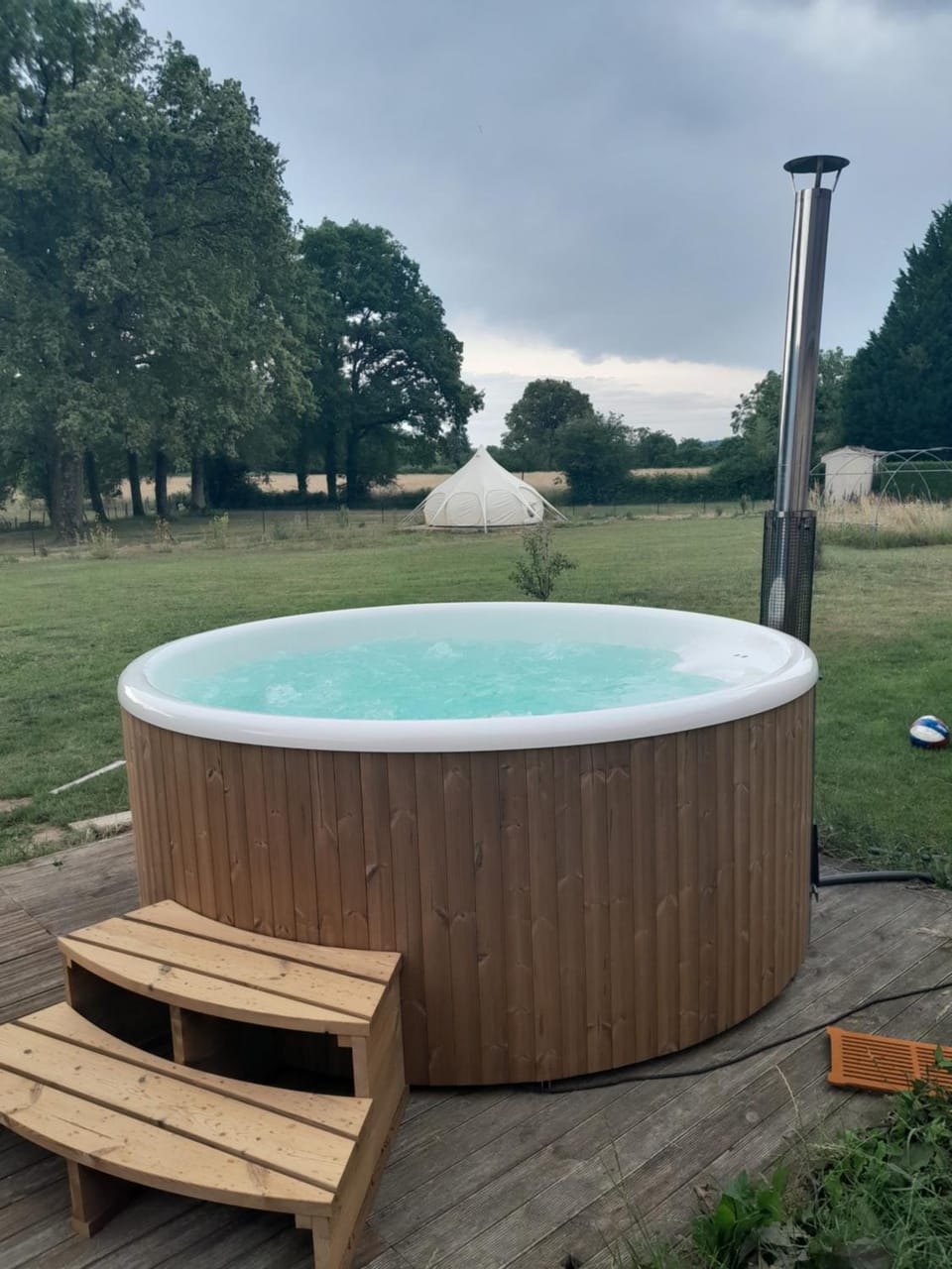 Natural landscape, Hot Tub
