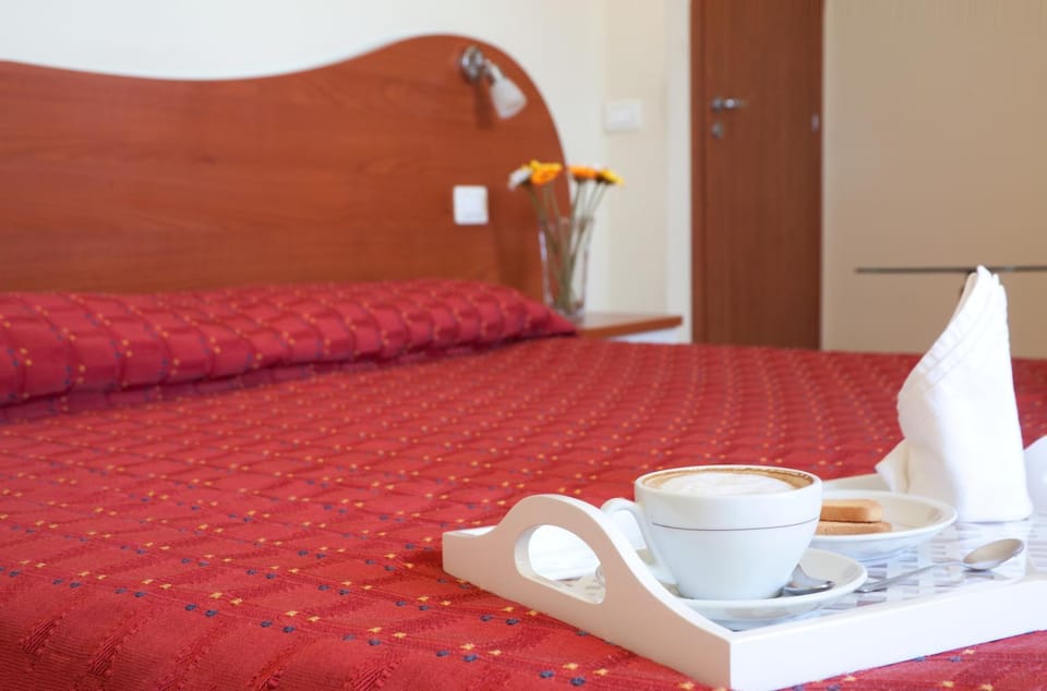 Bed, Breakfast