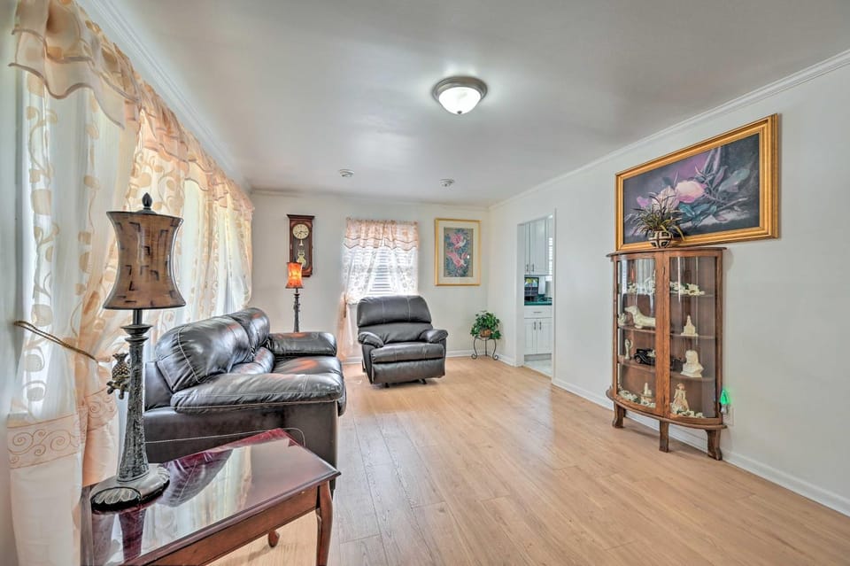 Greensboro Home < 4 Mi to Downtown! House in Greensboro