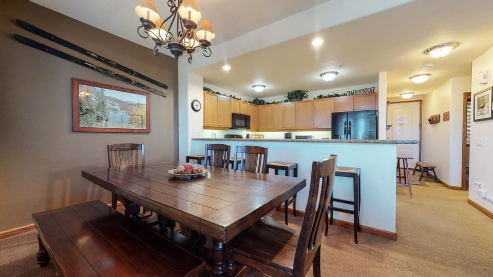 Eagle Run #114 condo Apartment in Mammoth Lakes