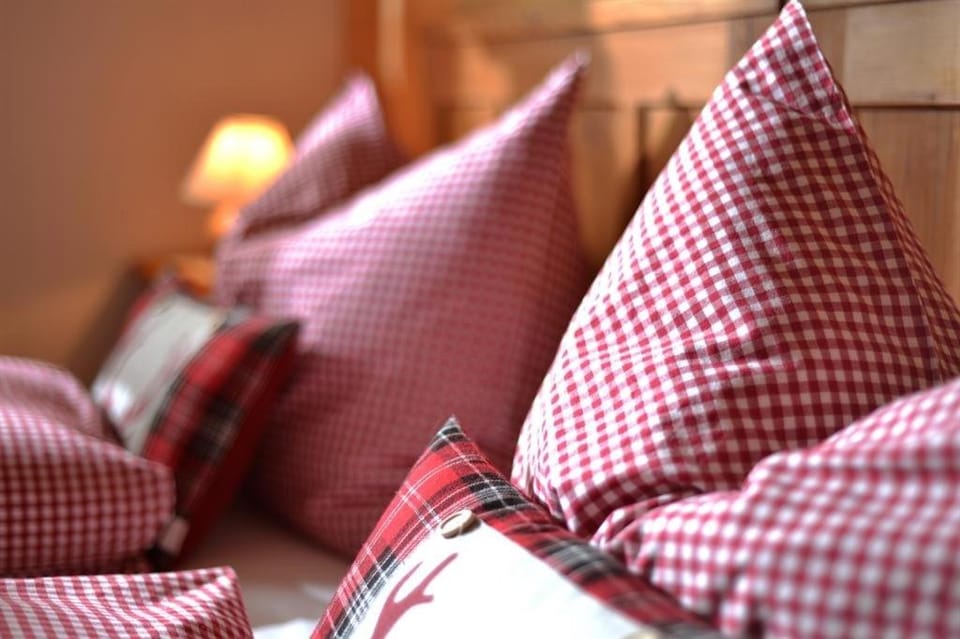 Bed, Decorative detail, Bedroom