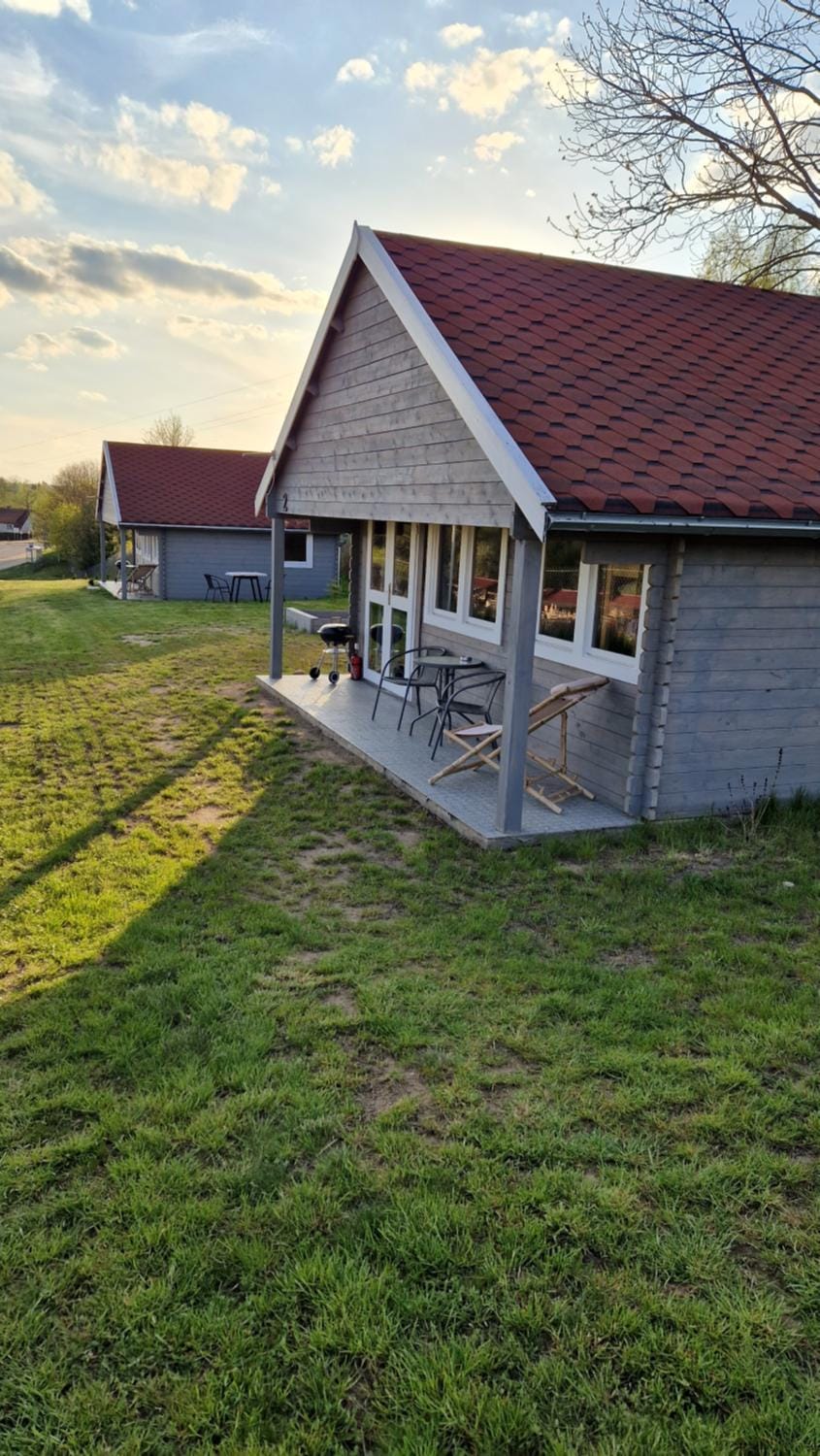 Property building, Day, Garden, Garden view