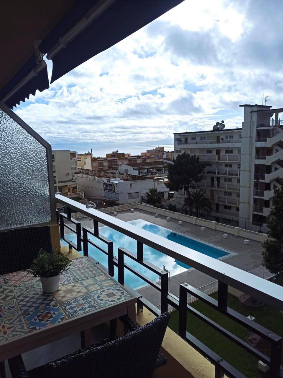 Carihuela Nucleo Cristal Apartment in Torremolinos