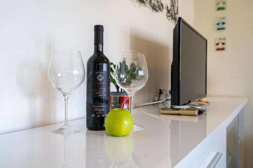 Apartment Khaleesi with sea view Apartment in Split