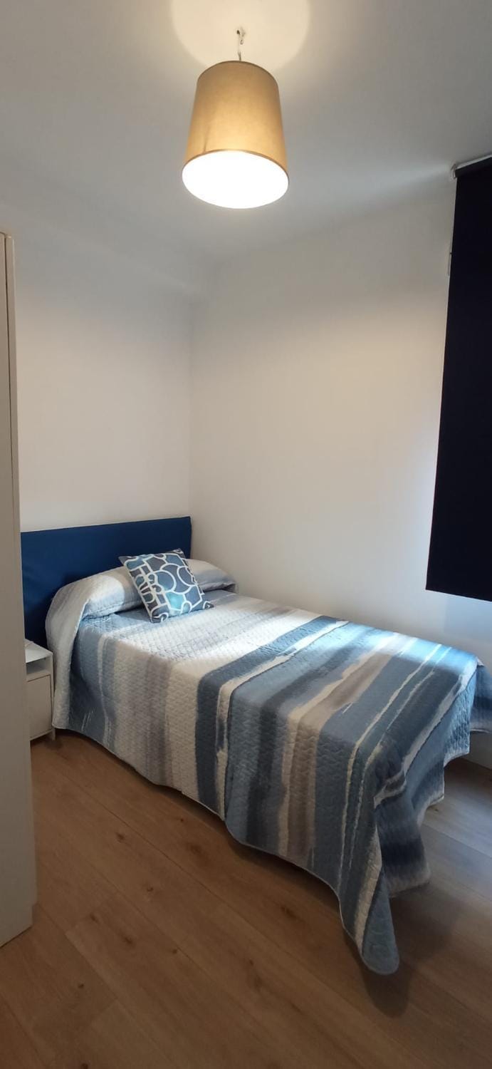 La Casona VIVIENDA USO TURÍSTICO RECIÉN REFORMADA EN EL CENTRO DE VILAGARCÍA. Apartment in O Salnés