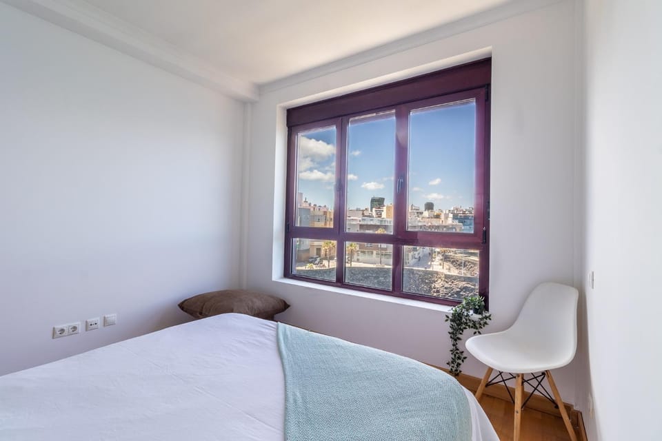 Bed, Bedroom, City view