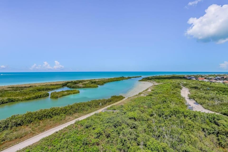 Seaview Sunsets House in Marco Island