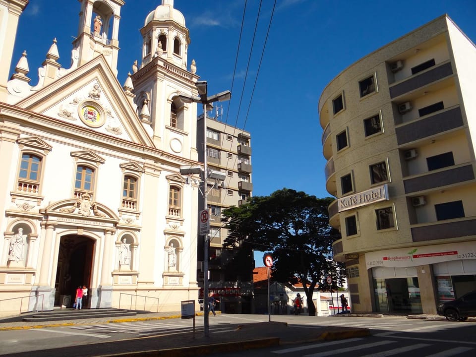 Nearby landmark, Day