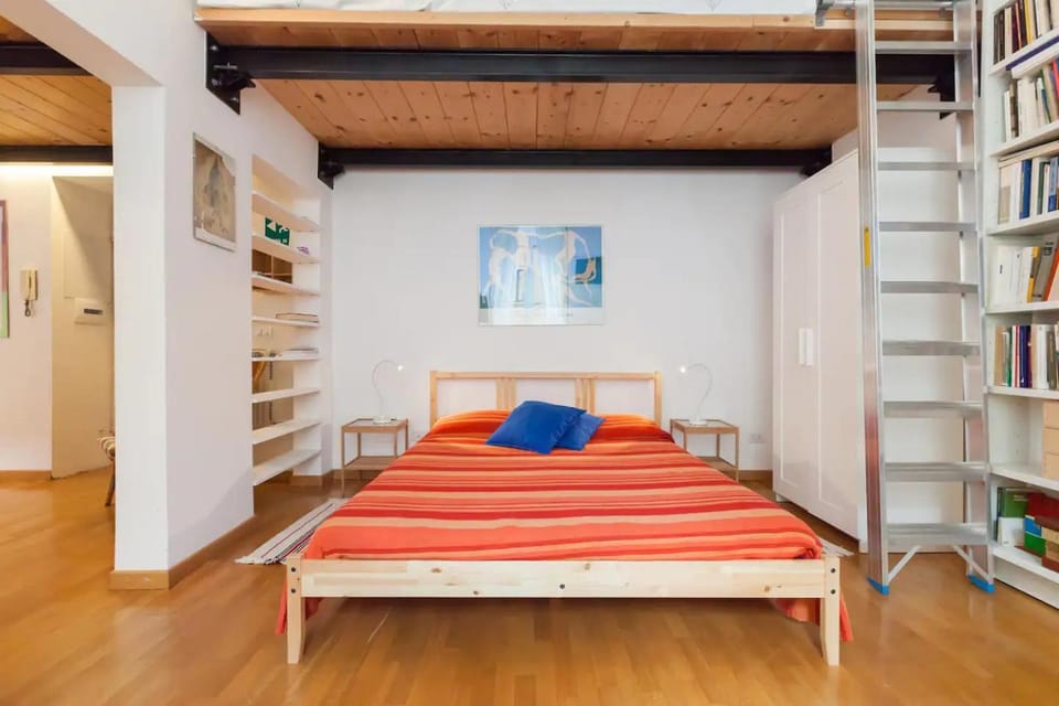 8 Studio Apartment in Rome