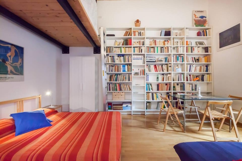 8 Studio Apartment in Rome