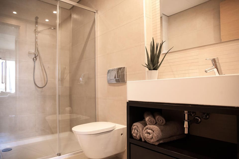 Shower, Bathroom