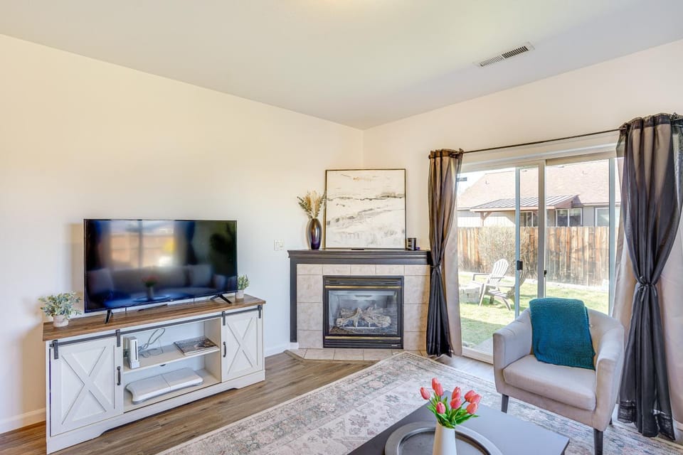 Charming Bend Home w/ Porch & Yard: Great Location House in Bend