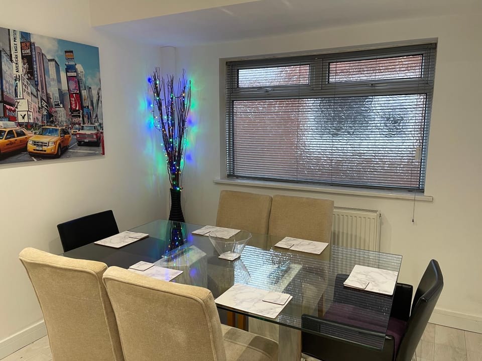 Campion lodge House in Hull