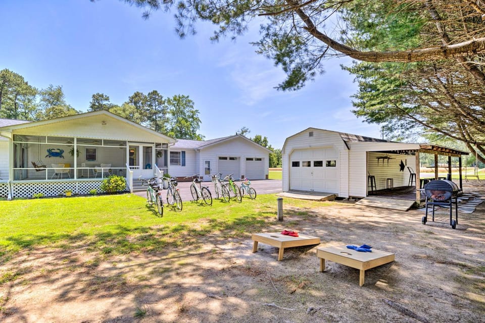 Waterfront Reedville Home w/ Private Dock! House in Virginia