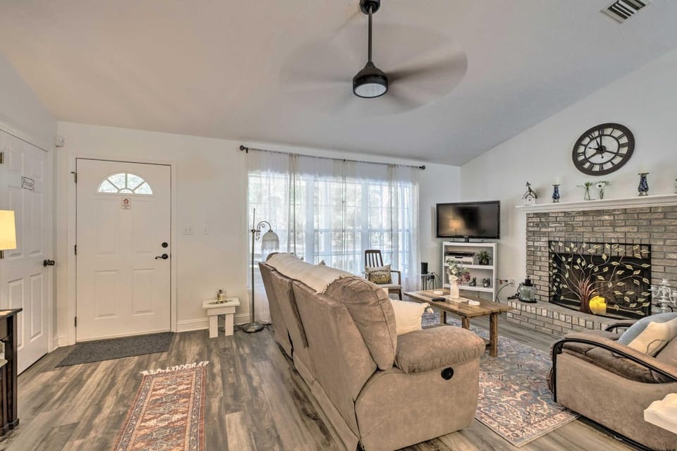 Serene Old Town Getaway Near Suwannee River! House in Florida