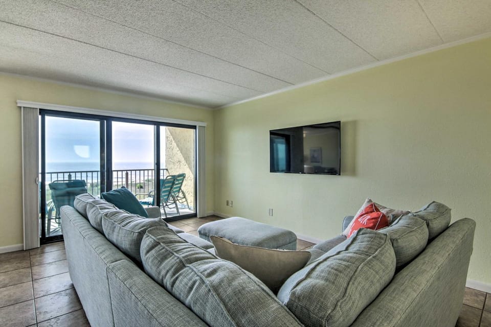 Beach Access! Family-Friendly Ocean City Getaway House in Ocean City
