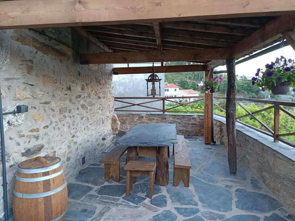 Patio, Balcony/Terrace