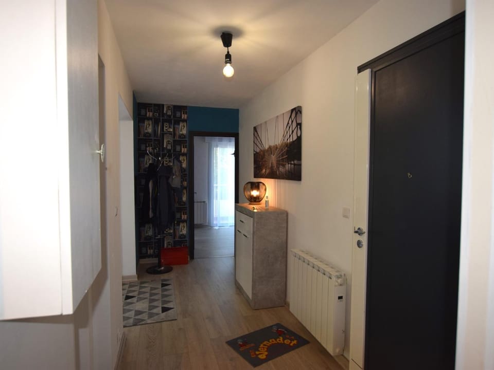 Appartement moderne avec balcon à Évian-les-Bains - FR-1-498-80 Apartment in Évian-les-Bains