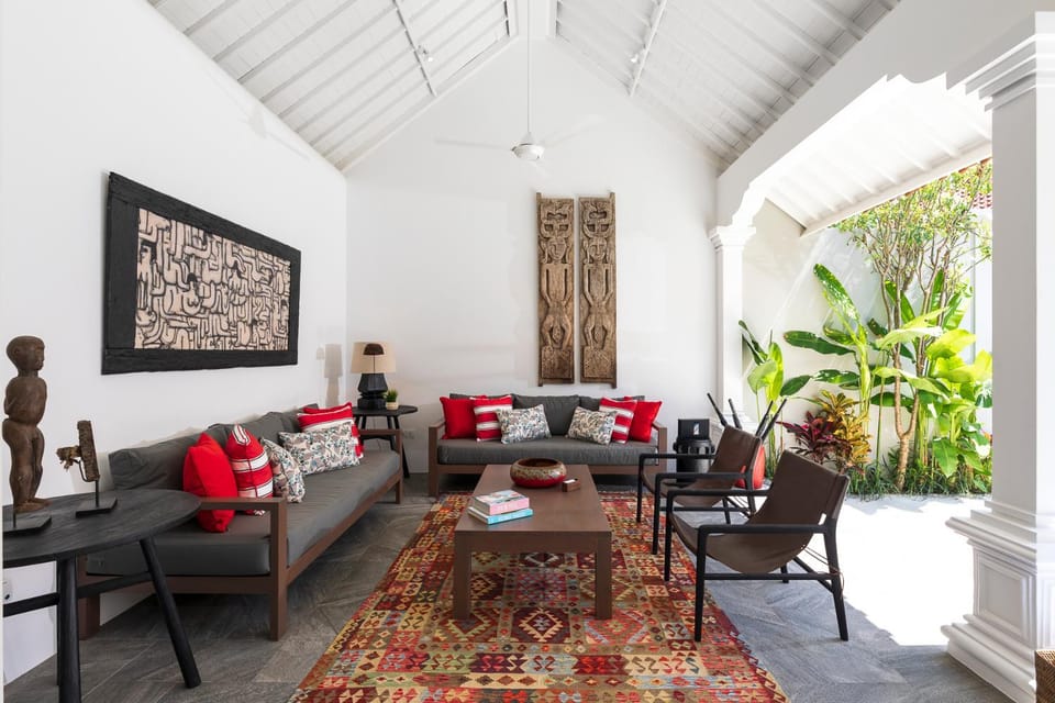 Villa Rua - Stylish luxury, tranquil location in Legian, walk to beach Villa in Kuta