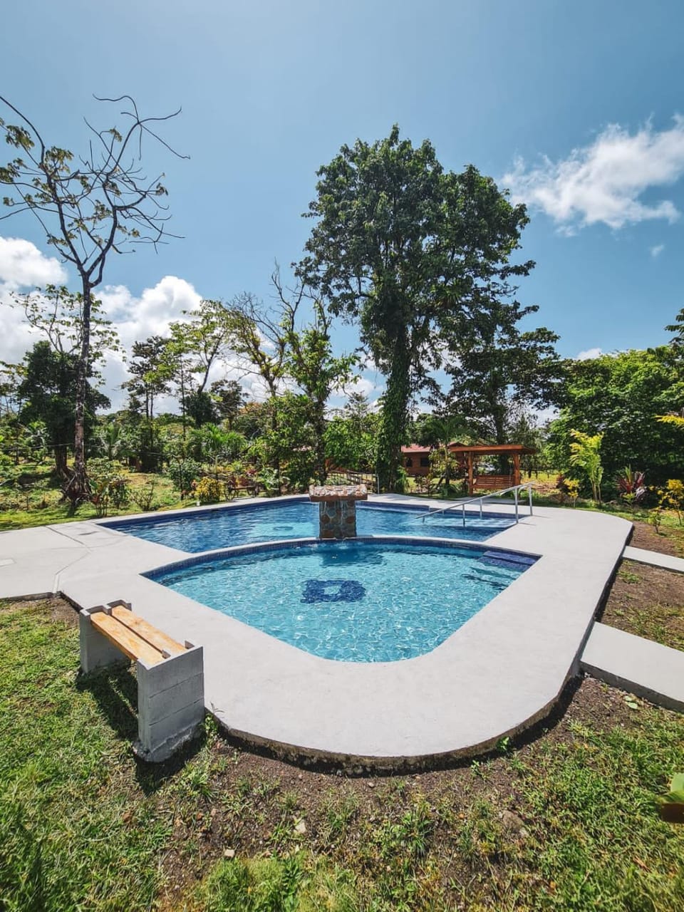 Swimming pool